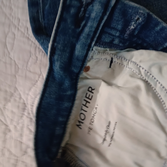 - Mother Denim/Tomcat - Picture 6 of 7